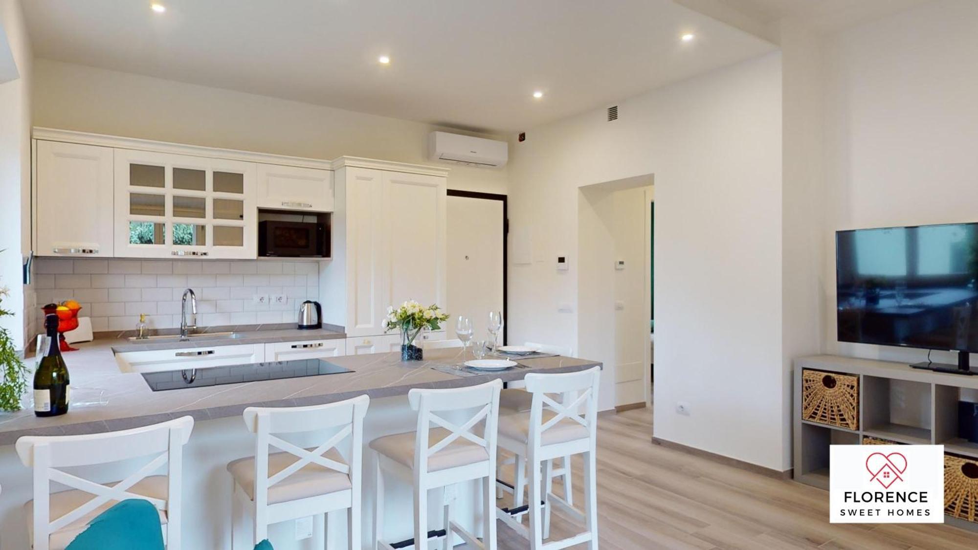 Sonia Apartment With Free Parking By Florence Sweet Homes Exterior photo